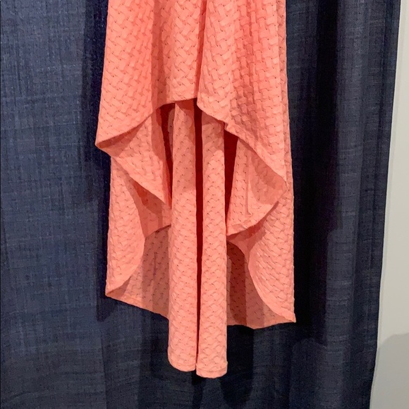 Beautiful coral high low dress! - Picture 2 of 5